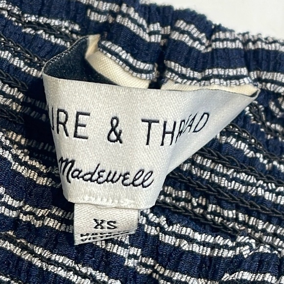 Madewell Texture & Thread Smocked Peplum Tank Top in Stripe Size Extra Small - Picture 4 of 9